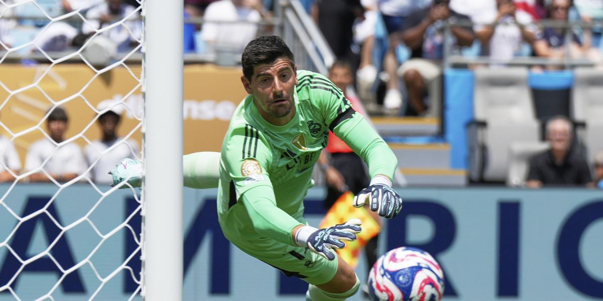 Courtois explica su milagrosa parada ante el Dortmund