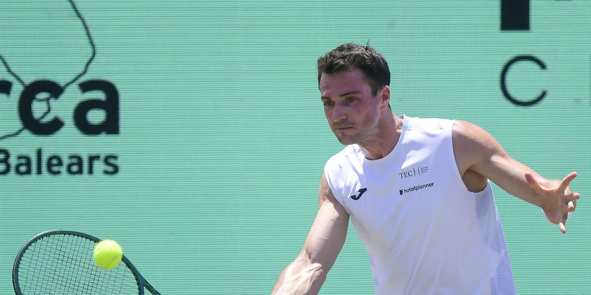 ¡Pedro Martínez ficha por Onlyfans!