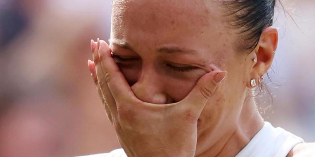Destrozo histórico de Swiatek en la final de Wimbledon: ¡6-0 y 6-0!
