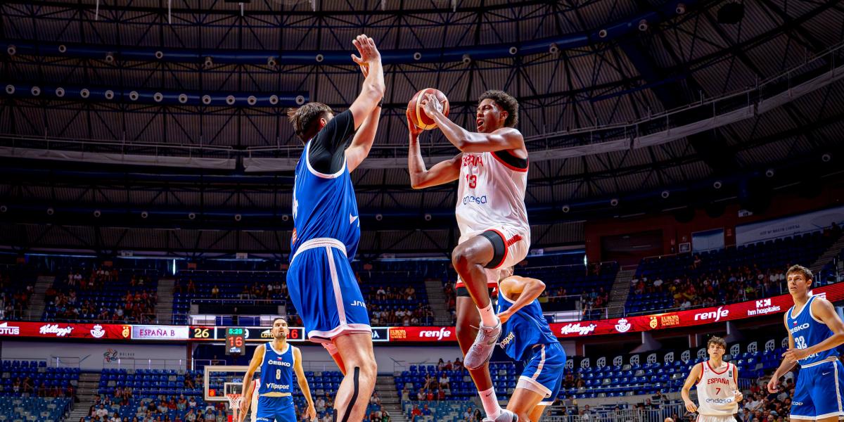 80-75: Remontada ilusionante de España B ante la República Checa de Satoransky