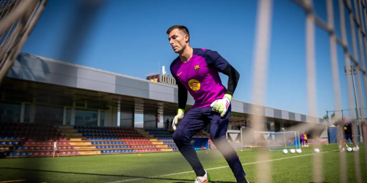 El agente de Iñaki Peña se reúne con Deco y el Girona lo quiere