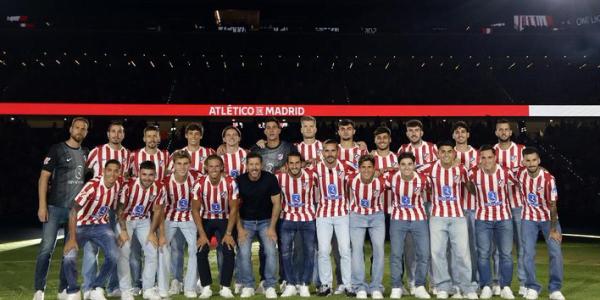 Más de 35.000 atléticos se cargan de ilusión en La Noche de Bienvenida