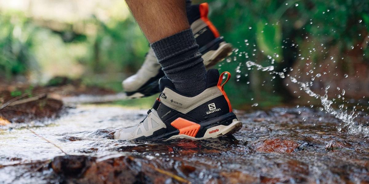 Las Salomon con Gore-Tex que muchos senderistas eligen porque aguantan barro, raíces y agua