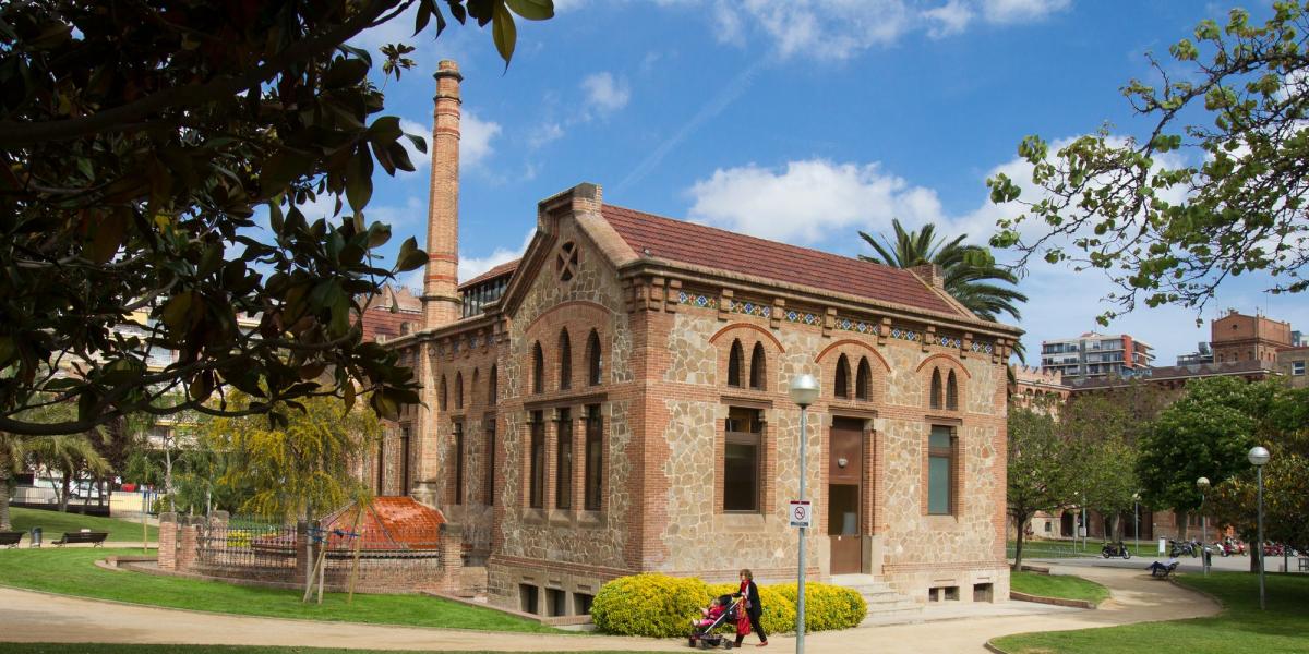 Les Corts tiene un enorme pulmón verde que reúne valiosa arquitectura modernista y una gran biodiversidad