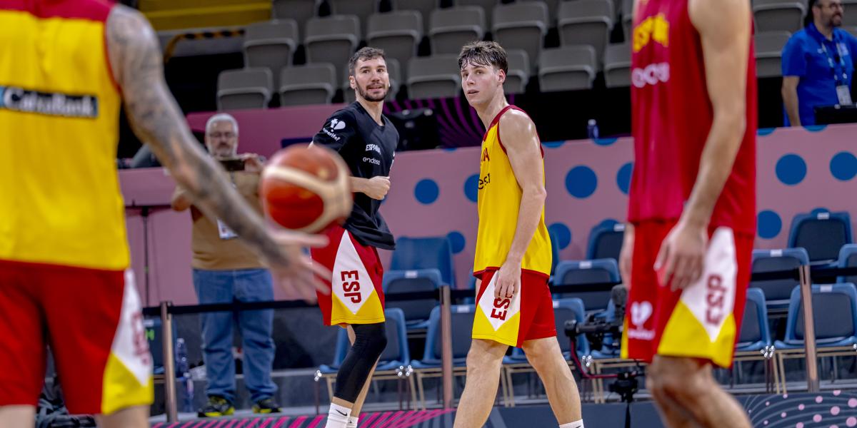 España se siente preparada para un debut exigente