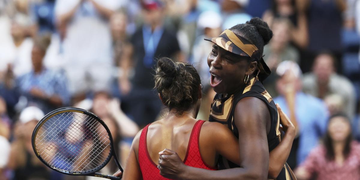 Venus Williams y Leylah Fernández, la pareja de moda en Nueva York, lanzadas a cuartos de final