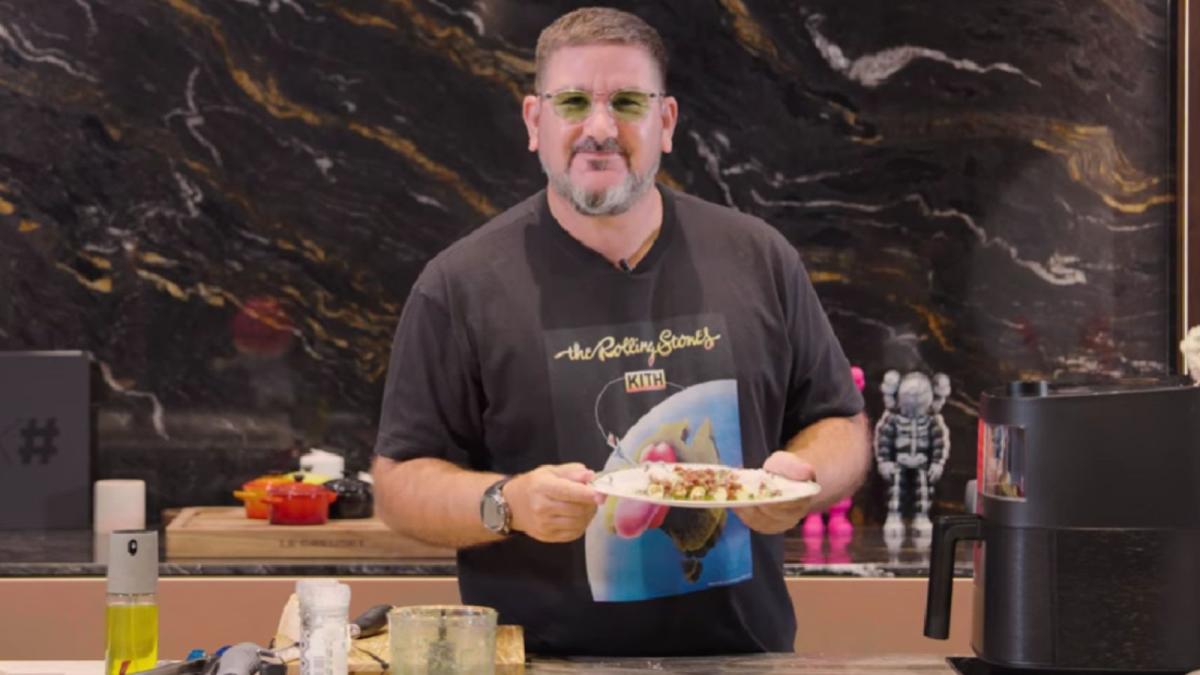 Dani García enseña su receta de cena más rápida, fácil y elegante: “¿Creías que la airfryer solo servía para patatas? Pues espera a probar esto”