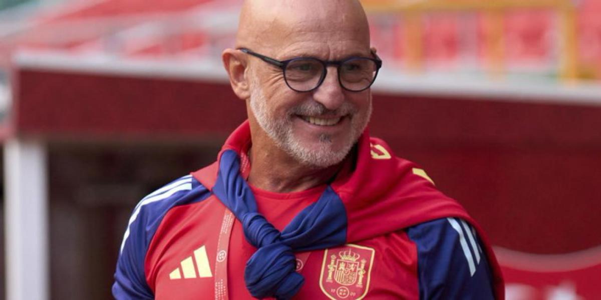 De la Fuente mantiene el bloque en su once ante Turquía