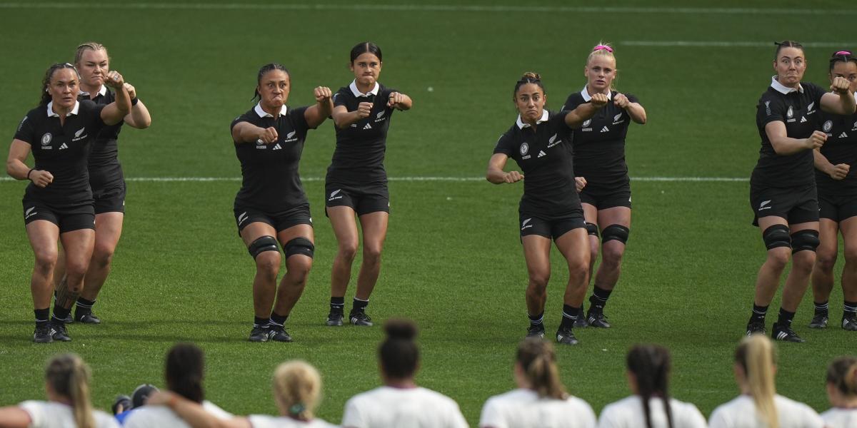 Los cuatro favoritos cierran la primera fase del Mundial femenino liderando sus respectivos grupos