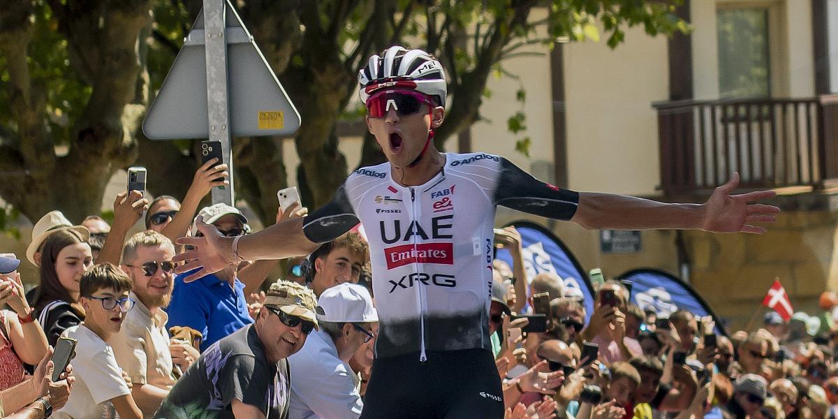 El duelo Del Toro-Evenepoel, atracción de un lujoso Tour UAE