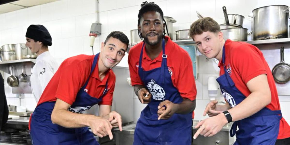 El BAXI Manresa celebra la Lliga Catalana con un agradable encuentro en la cocina entre club y prensa: Brindo por la ilusión