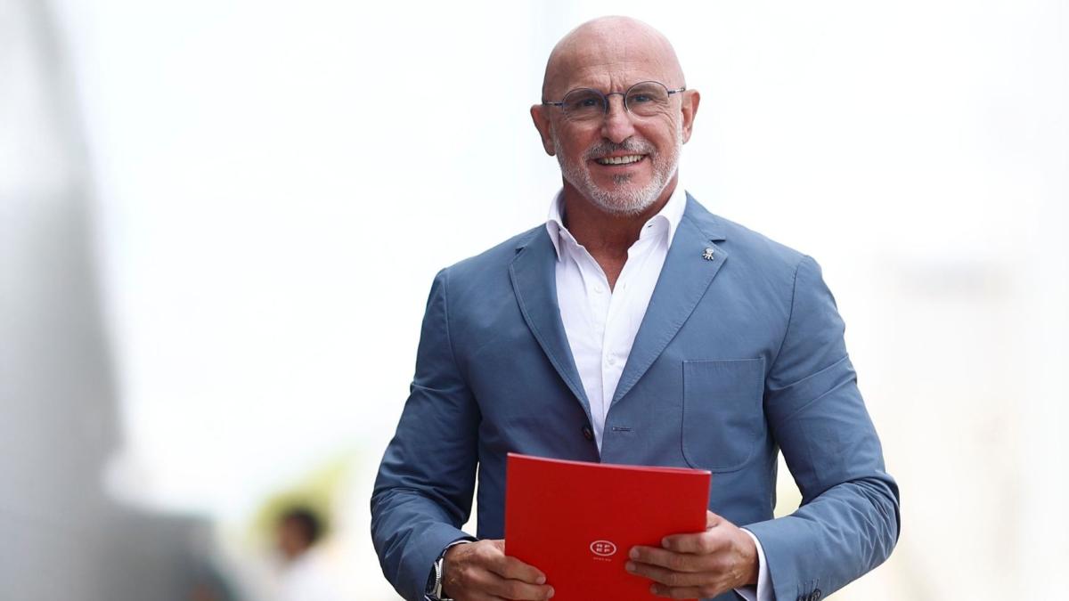 La rueda de prensa de Luis de la Fuente por la convocatoria de la selección, en streaming