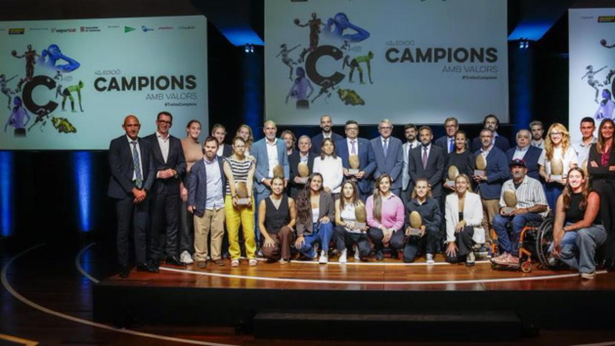 El Trofeu Campions amb Valors ha premiado hoy 12 historias deportivas extraordinarias