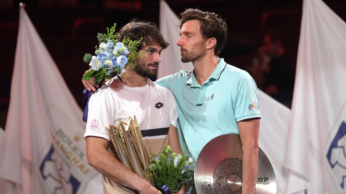 Vacherot y Rinderknech apuntan a nuevo duelo familiar en París, con Alcaraz al acecho