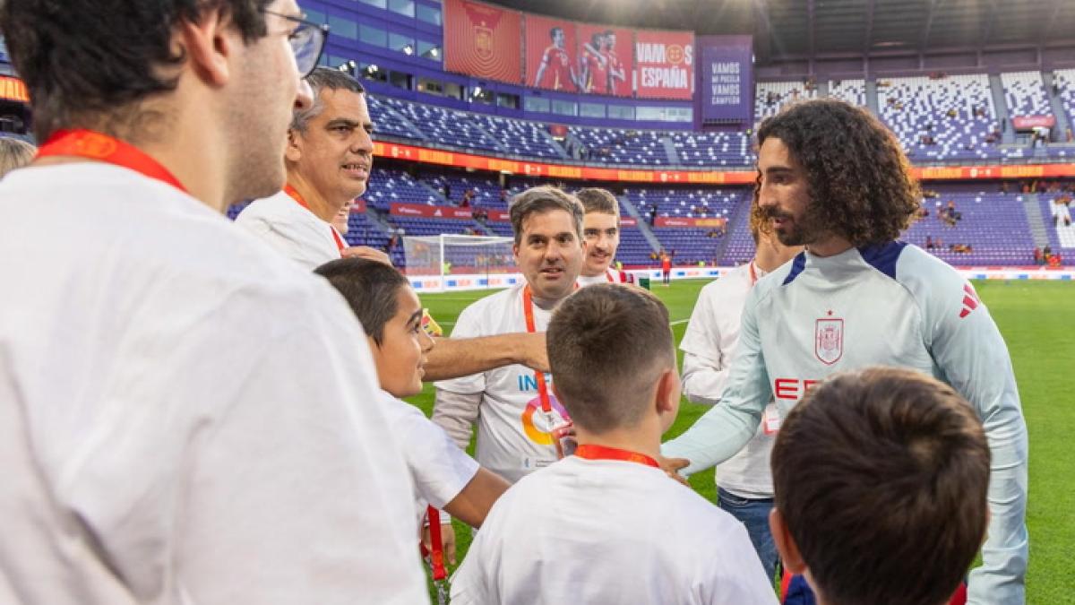 La RFEF y Autismo España convirtieron el partido de la Selección en un evento sensorialmente accesible