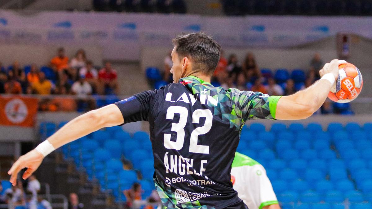 Ángel Fernández ve cerca su adiós al balonmano