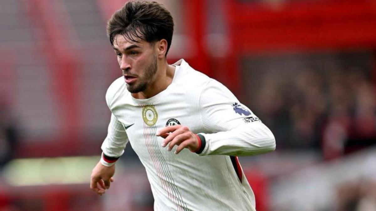 Marc Guiu, en el punto de mira