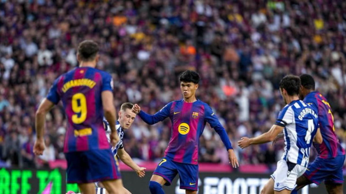 Dro, en el once y un titular, en el banquillo ante el Olympiacos