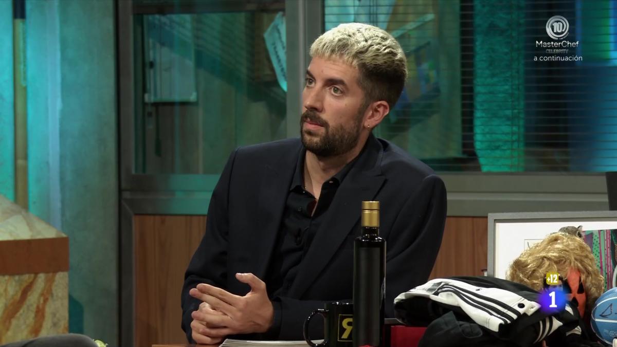 La invitada que se resiste a responder a David Broncano en La Revuelta: quinta entrevista y no contesta