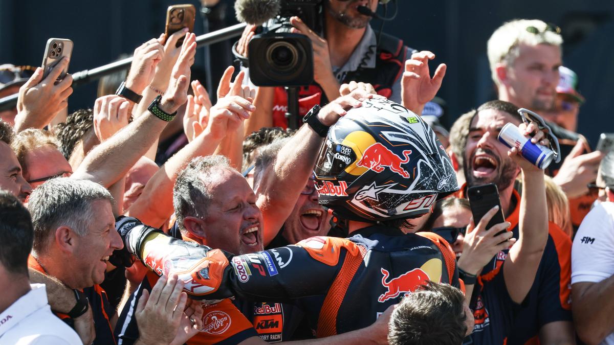 La loca decisión de Pedro Acosta que surtió efecto en Sepang: Si me hundo en el pozo, me hundo yo solo