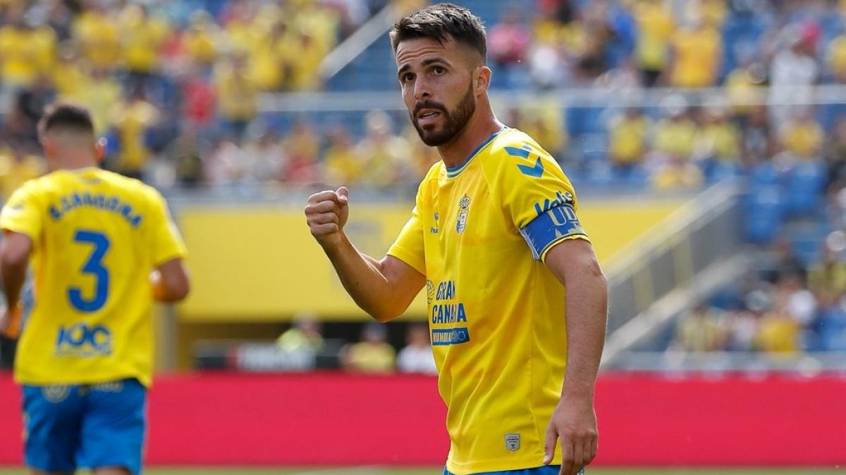 El enigma del mediocrentro de UD Las Palmas: Las opciones ante el Valladolid