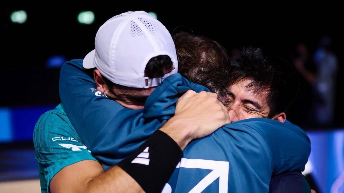 ¡Chingotto y Galán remontan a Coello-Tapia en Kuwait y ponen la lucha por el número uno al rojo vivo!