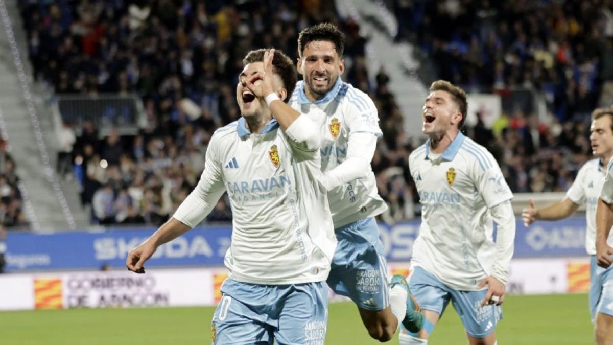 El Zaragoza le gana el derbi al Huesca y se agarra a la permanencia
