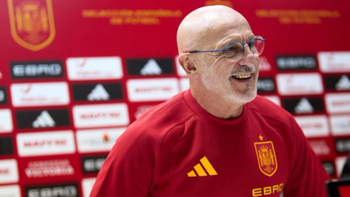 De la Fuente: Estos futbolistas no se cansan de ganar y sacaremos un equipo competitivo