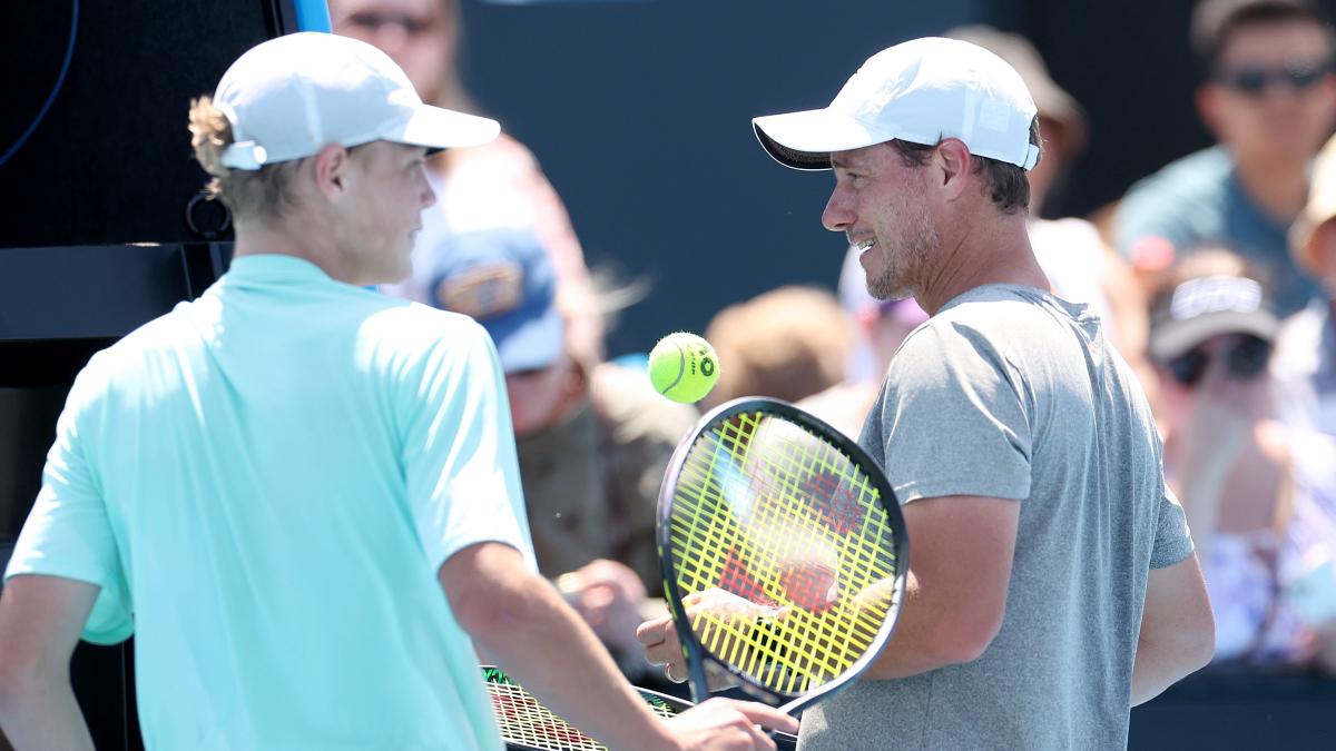 Lleyton Hewitt, 44 años, vuelve a las pistas y arrasa junto a su hijo Cruz, de 16