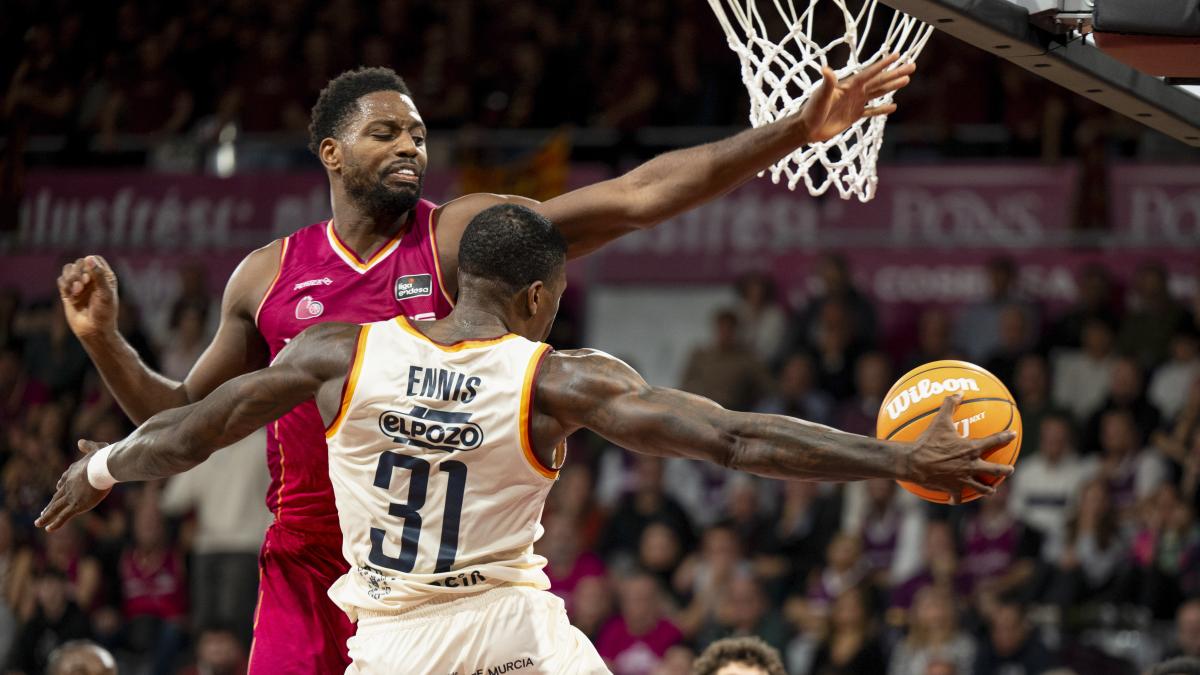 71-107: El UCAM Murcia arrolla al Hiopos Lleida en el Barris Nord