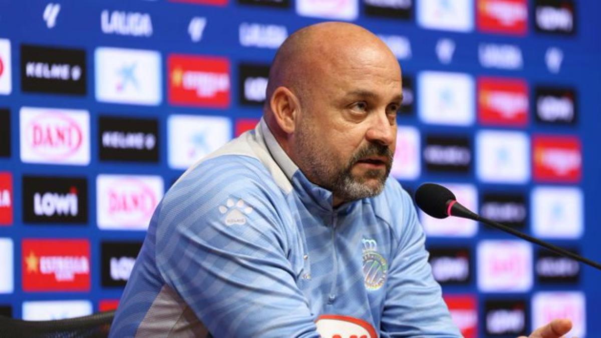 Manolo González: Ojalá tuviera una varita, estaría entrenando en el Manchester City