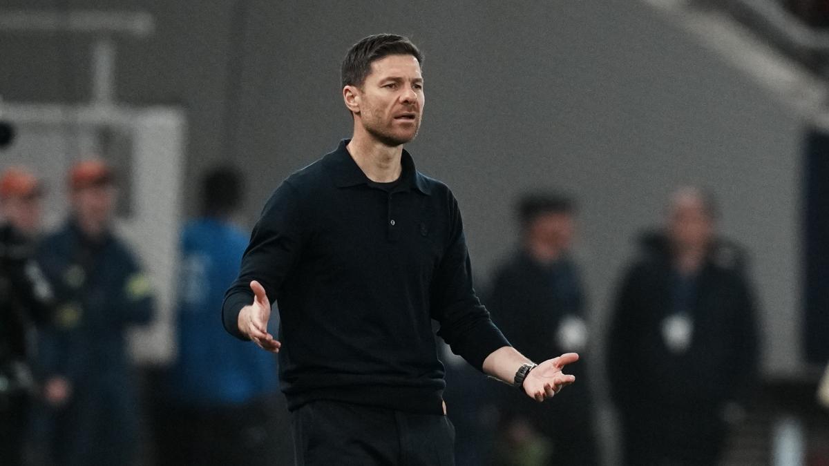 Marcelino explica a su manera la situación de Xabi Alonso: Es como un sándwich, somos el jamón y el queso