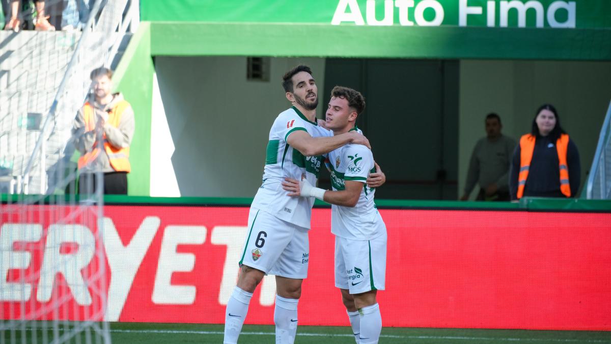 Canal del Elche - Villarreal de LaLiga EA Sports: dónde ver por TV y horario del partido de fútbol