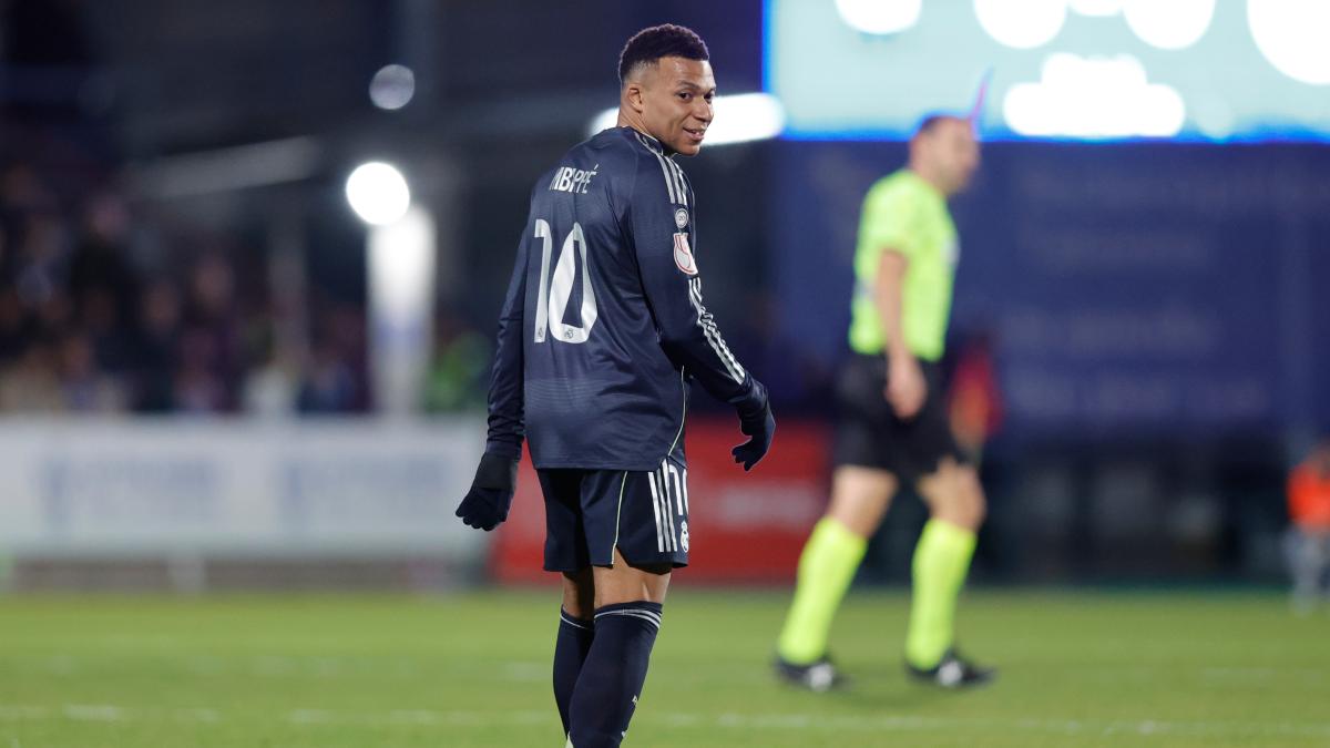 Un autogol del Talavera aumenta la ventaja del Real Madrid