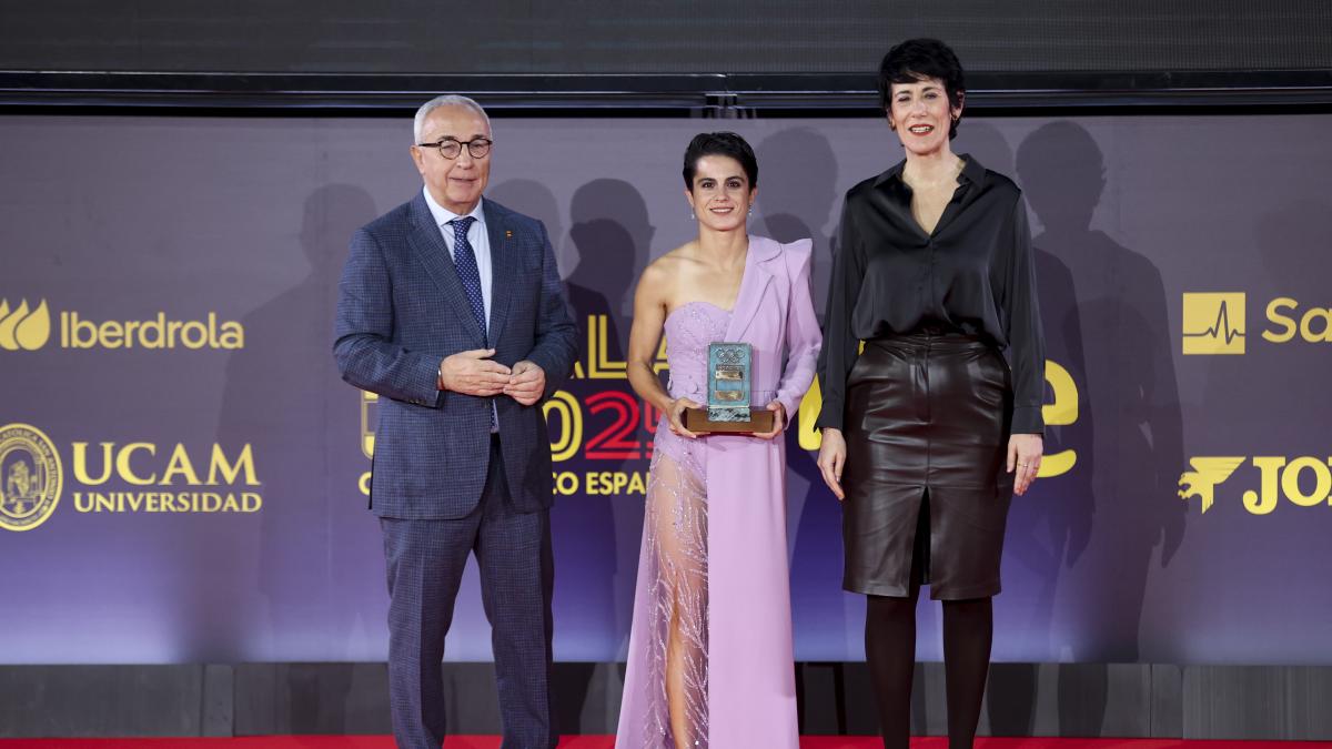 El cómplice encuentro de María Pérez con Carolina Marín en la Gala del Comité Olímpico Español: Qué pivón