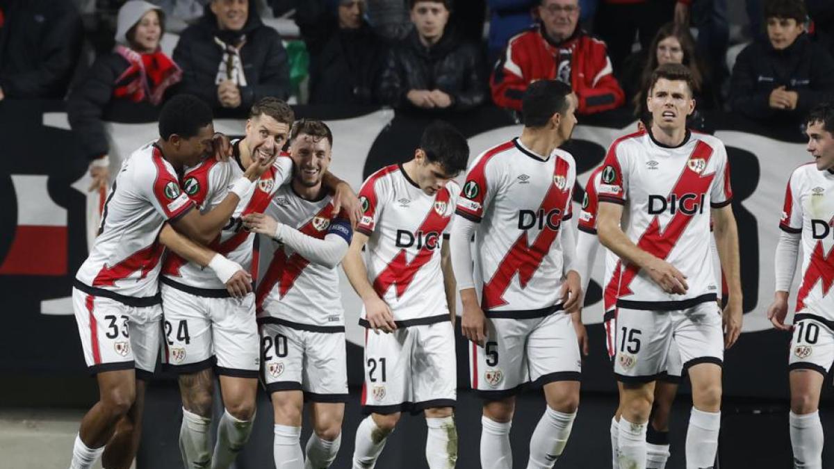 El Rayo se da un festín para meterse directamente en octavos