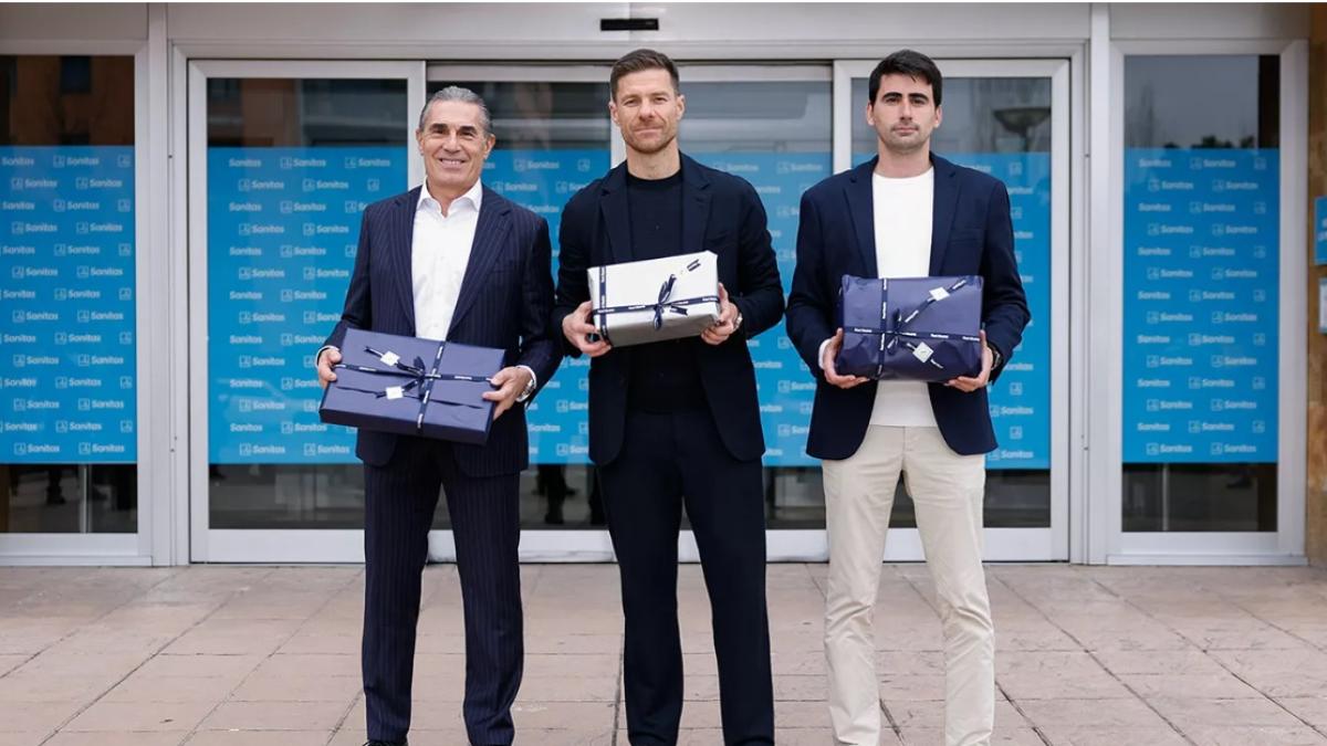 Visita a los hospitales de jugadores y entrenadores del Real Madrid