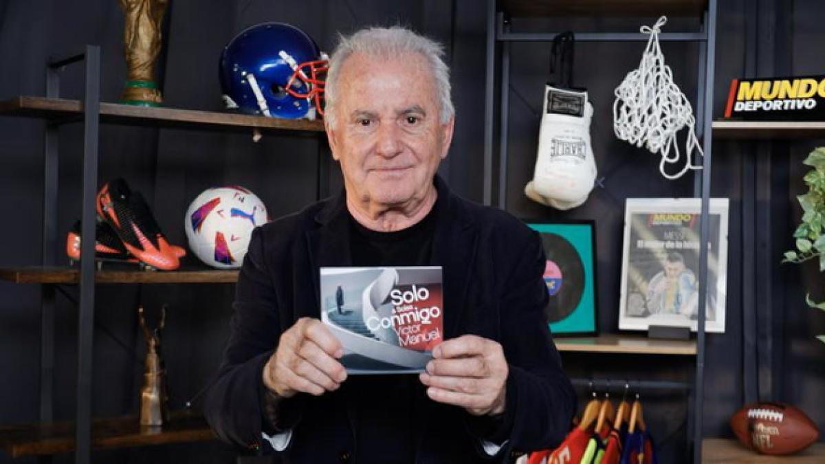 Víctor Manuel: Dejé el fútbol porque las duchas frías no me dejarían cantar