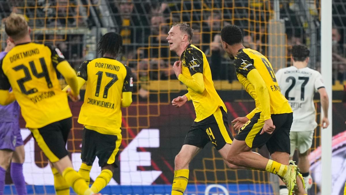 El Dortmund se sitúa segundo en su último partido del año