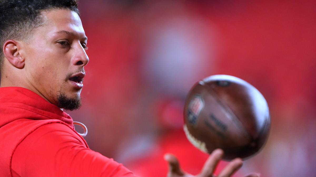 Mahomes reconoce que sus errores fueron claves en el fracaso de los Chiefs