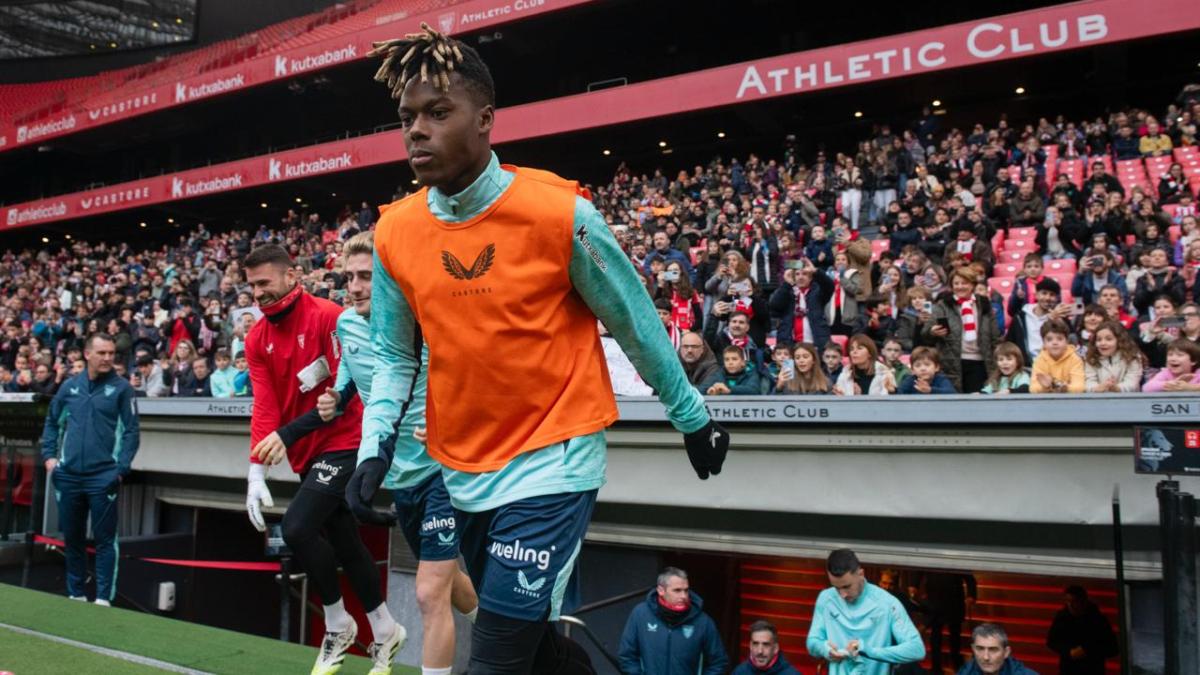 El Athletic se da un baño de masas ante 30.051 aficionados en San Mamés