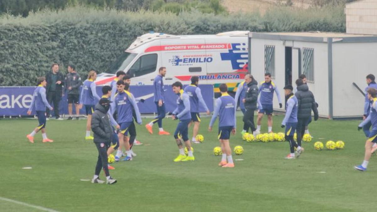 Simeone recupera un jugador, mantiene a Raspadori y Julián se ausenta por la mejor razón posible