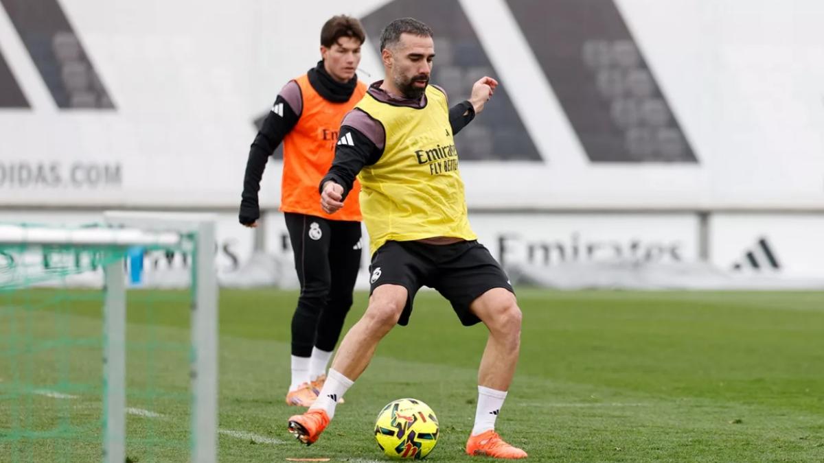 Carvajal aprieta para llegar a la Supercopa
