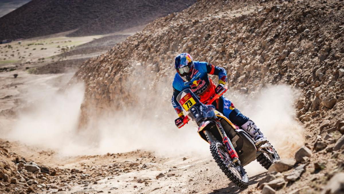 Edgar Canet, inicio de estrella: gana su primera etapa del Dakar al imponerse en el prólogo y es el primer líder de la clasificación en motos
