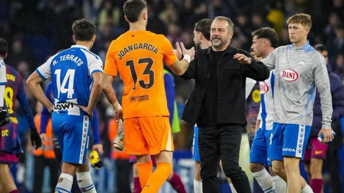 Flick pone en valor los tres puntos y la actuación decisiva de Joan Garcia