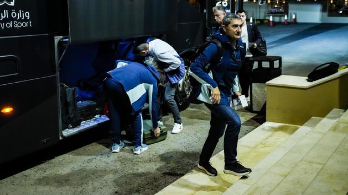 El Athletic aterriza a tiempo en Arabia Saudí