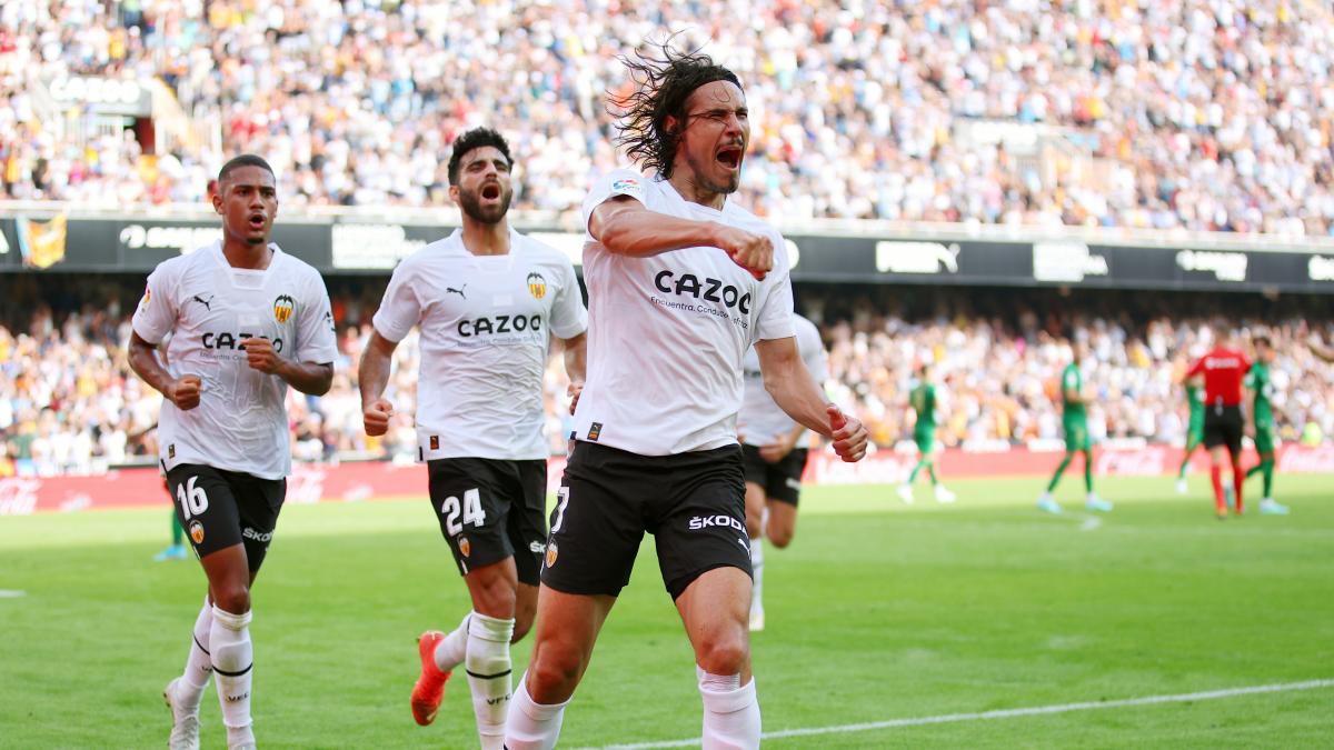 El Valencia solo ha perdido una vez con el Elche en Mestalla: hace 60 años