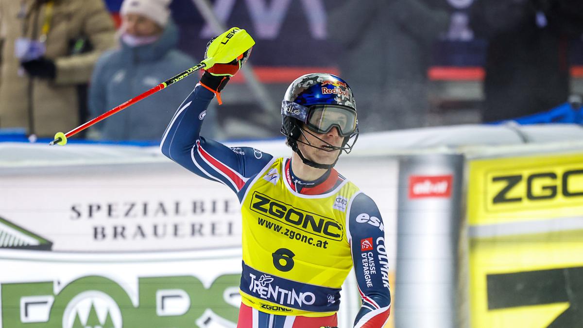 Clement Noel ganó el slalom nocturno de Madonna, con Quim Salarich en el top 15
