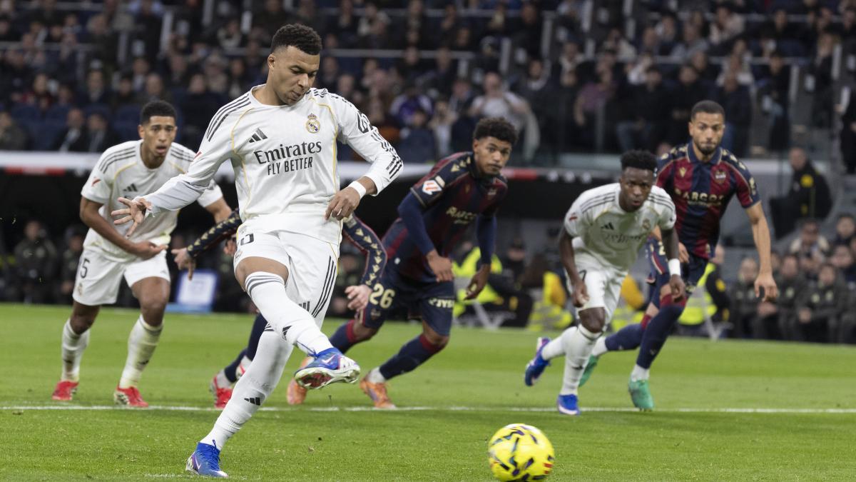 El misterio de la rodilla de Mbappé