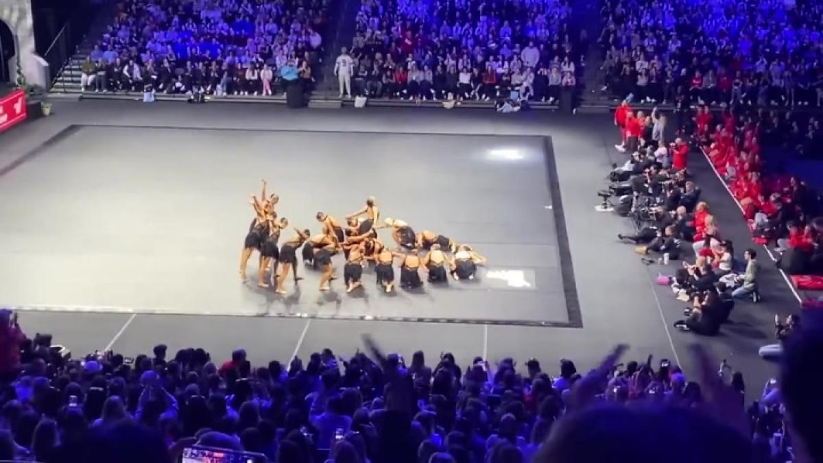 El equipo de danza de la Universidad Estatal de Ohio lo borda con Berhain de Rosalía